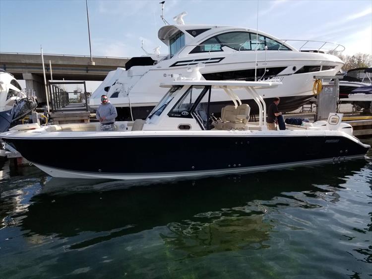 pursuit boats s328 2018 pursuit s328 crate s lake country boats new used pursuit boats s328 2018 pursuit s328 crate s lake country boats new used