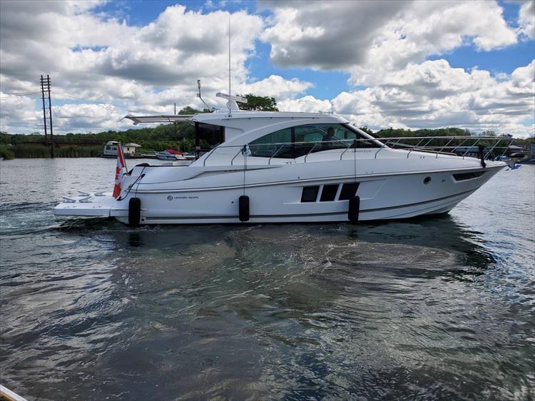 Used Cruisers Yachts For Sale In Orillia Ontario Cratesboats Com