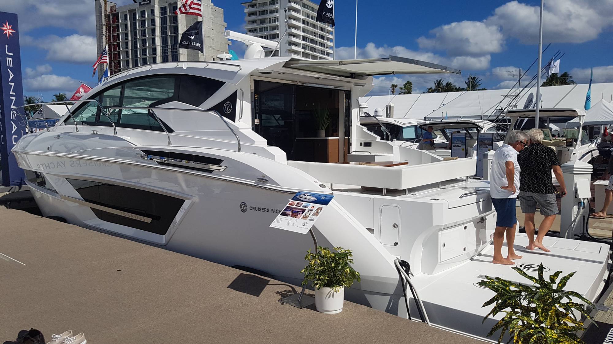 cruisers yachts 46 cantius for sale