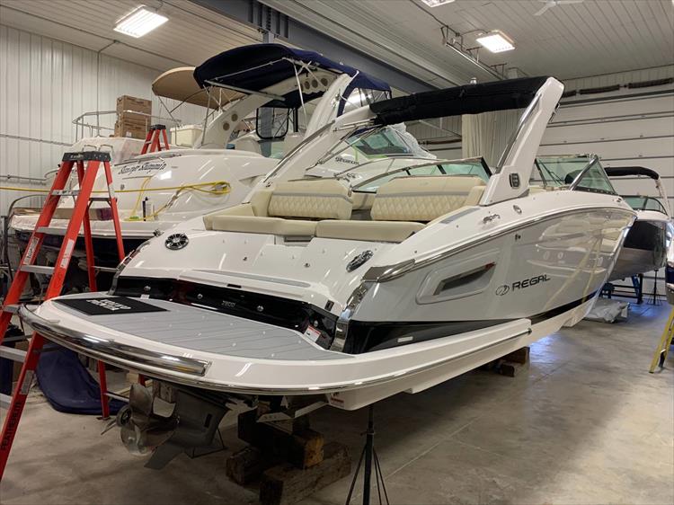 2019 Regal 2800 Bowrider for Sale in Orillia, Ontario